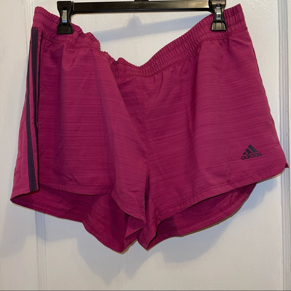 Women’s Adidas 3 stripe shorts- size XL